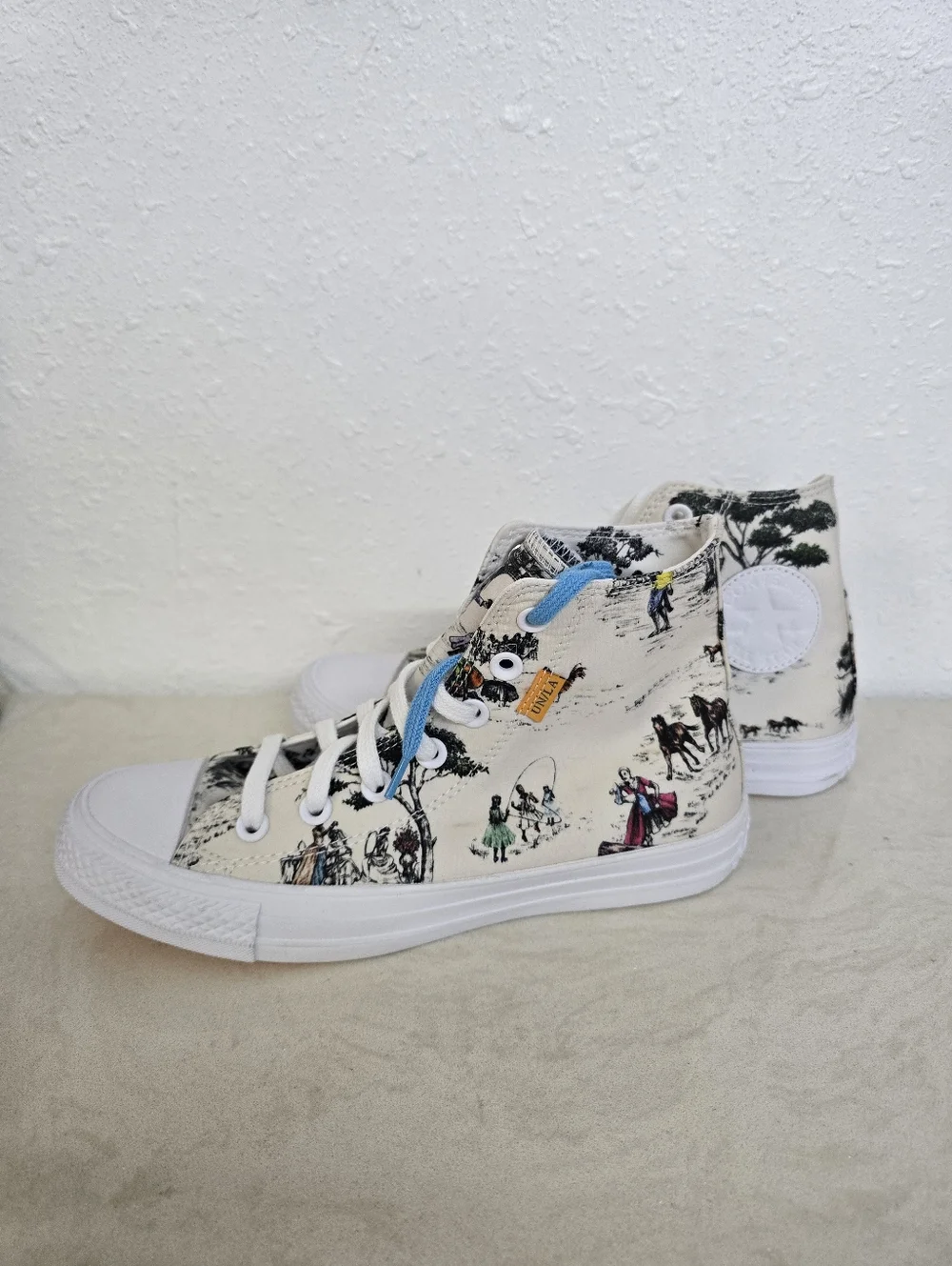 Converse Chuck Taylor All-Star Hi x Union Sheila Bridges Harlem Toile 7 - Picture 8 of 12
